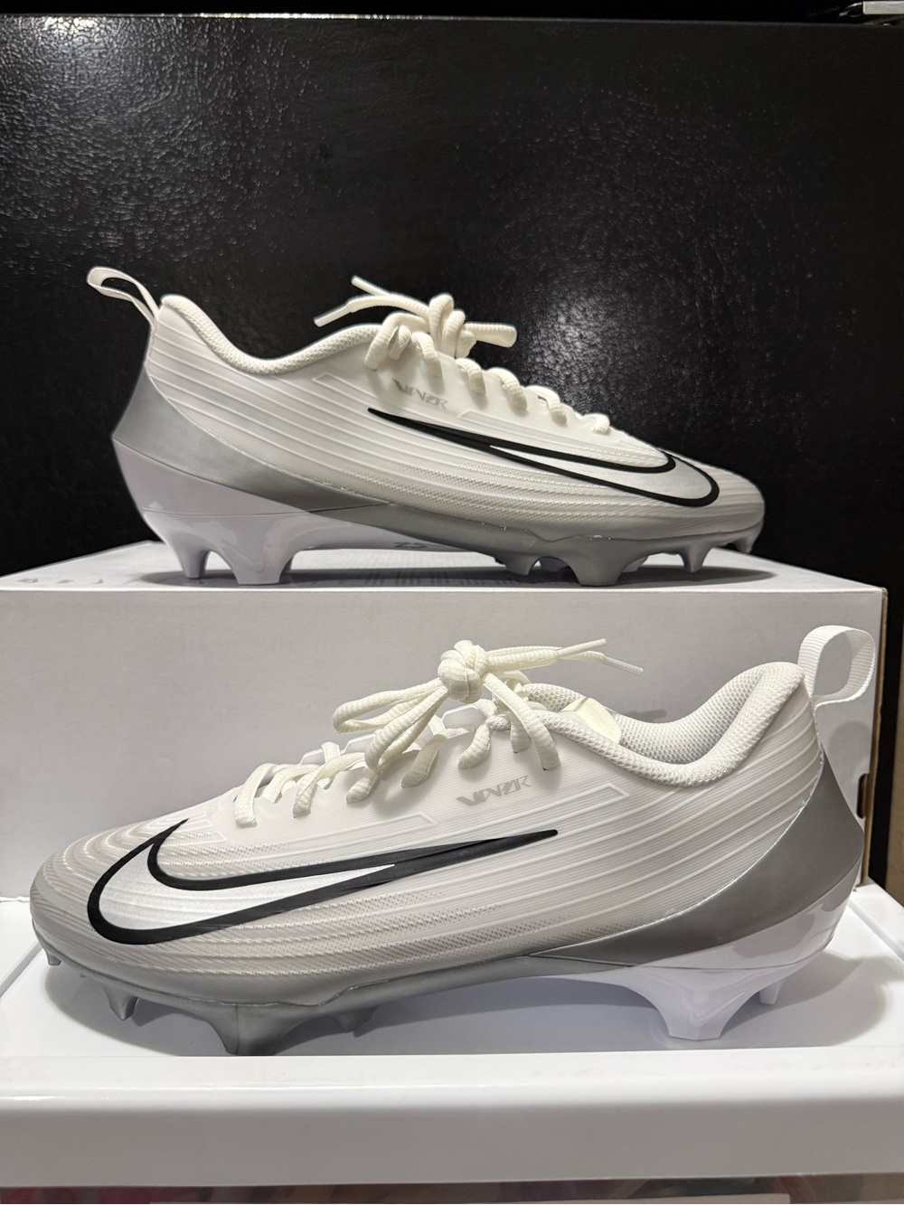 Men's Size 9.5 Nike Vapor Speed 3 White Silver Football Cleats FB3303-100